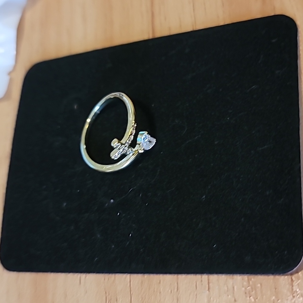 Heart And Cross Ring - Picture 3 of 4